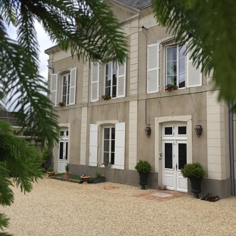Villa Des Glycines Thouars Eksteriør billede