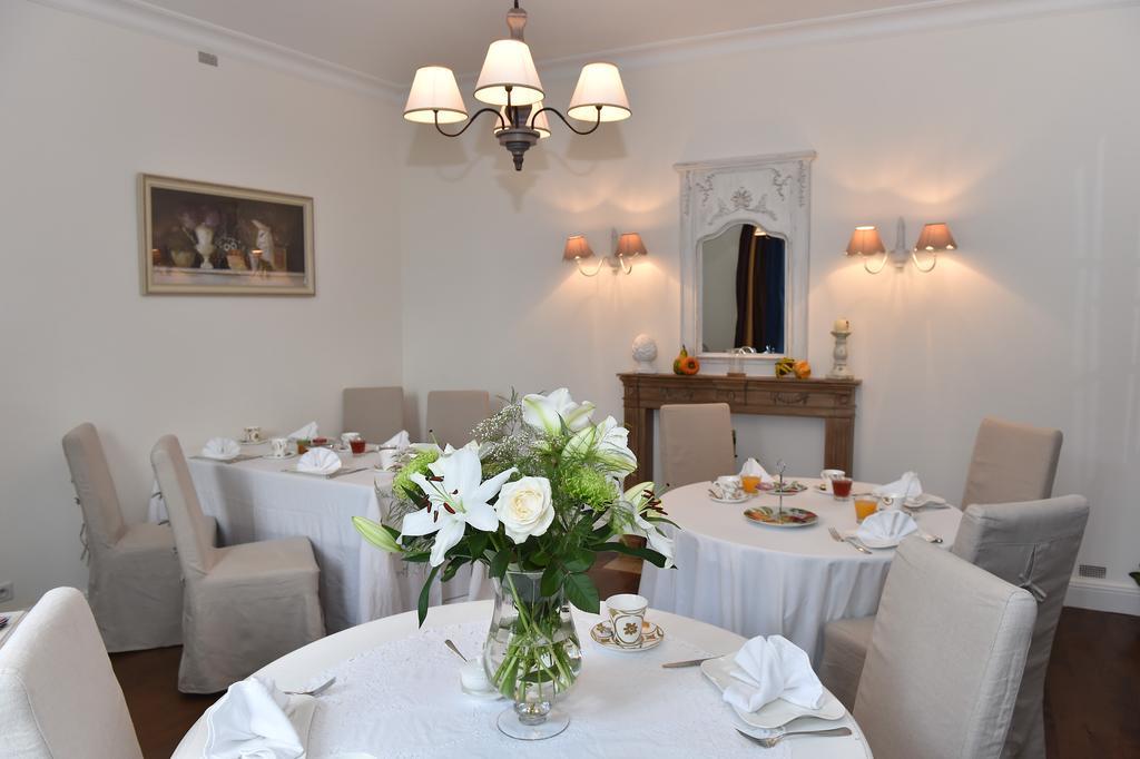 Villa Des Glycines Thouars Eksteriør billede