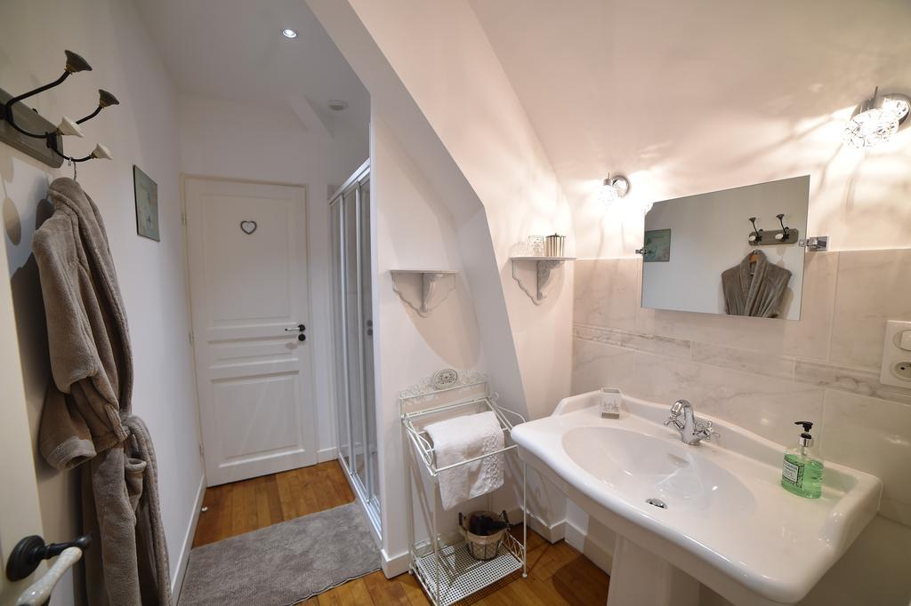 Villa Des Glycines Thouars Eksteriør billede