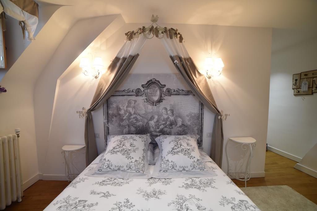 Villa Des Glycines Thouars Eksteriør billede